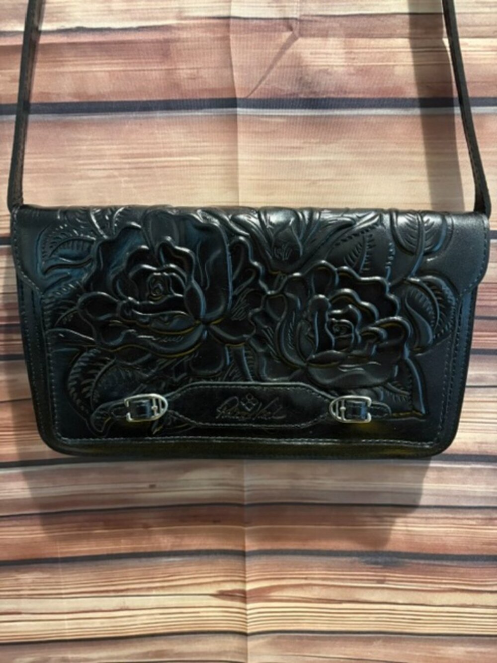 Patricia Nash Kent Burnished Rose Tooled Leather Crossbody Black NWOT